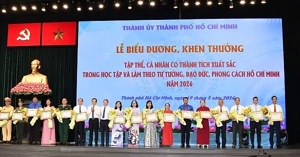 Đảng bộ EVNHCMC học theo Bác, nâng cao chất lượng phục vụ Nhân dân