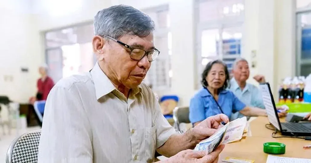Tăng lương hưu thêm 8%, nhóm hưởng thấp được điều chỉnh ra sao?