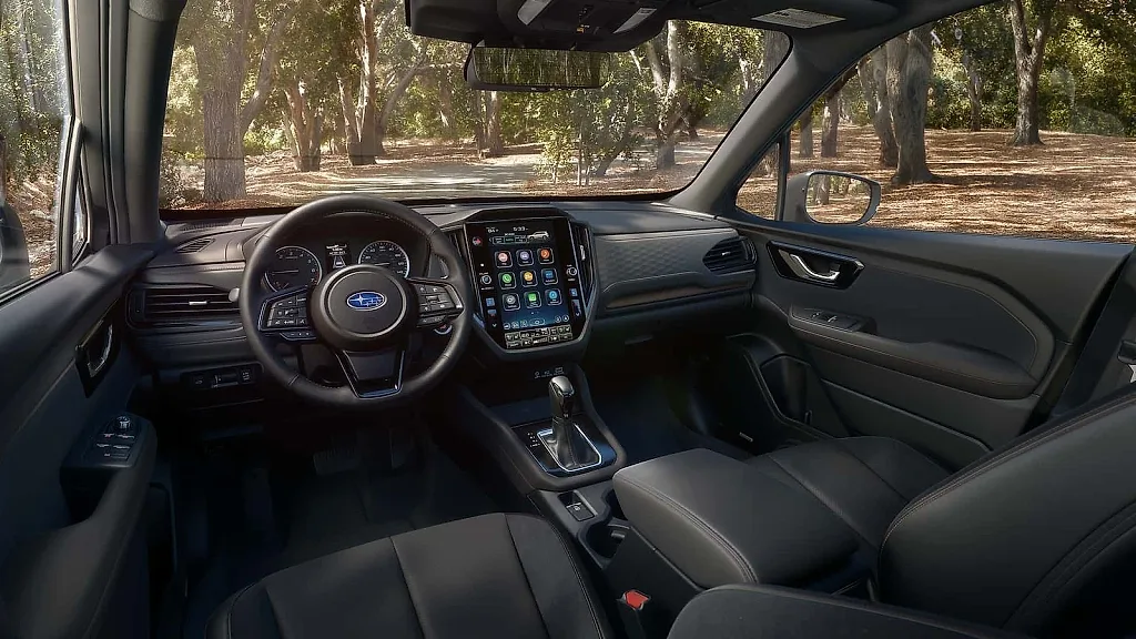 SUV cỡ C Nhật Bản vừa nâng cấp mạnh: Có hybrid tự sạc, AWD tiêu chuẩn, giá bán khiến nhiều đối thủ "cầm chừng"