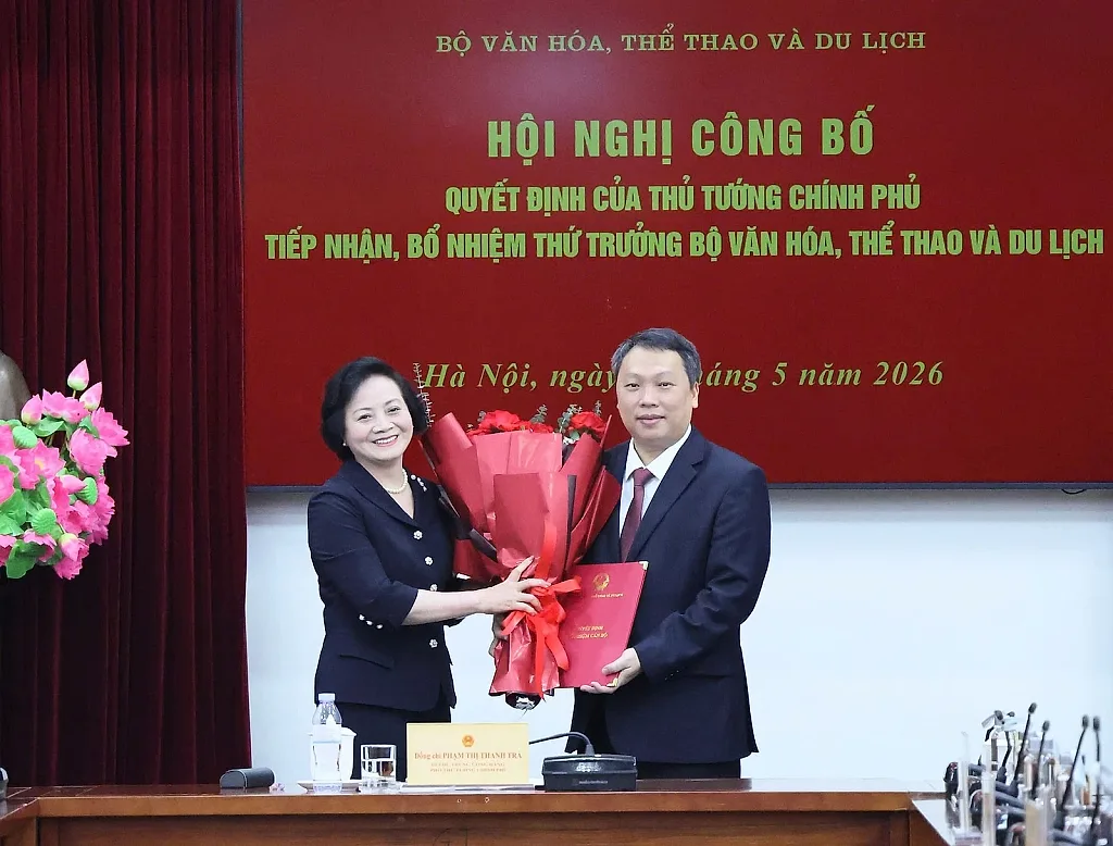 Phó Thủ tướng Phạm Thị Thanh Trà trao quyết định bổ nhiệm ông Nguyễn Huy Dũng giữ chức Thứ trưởng Bộ VHTT&DL- Ảnh 2.