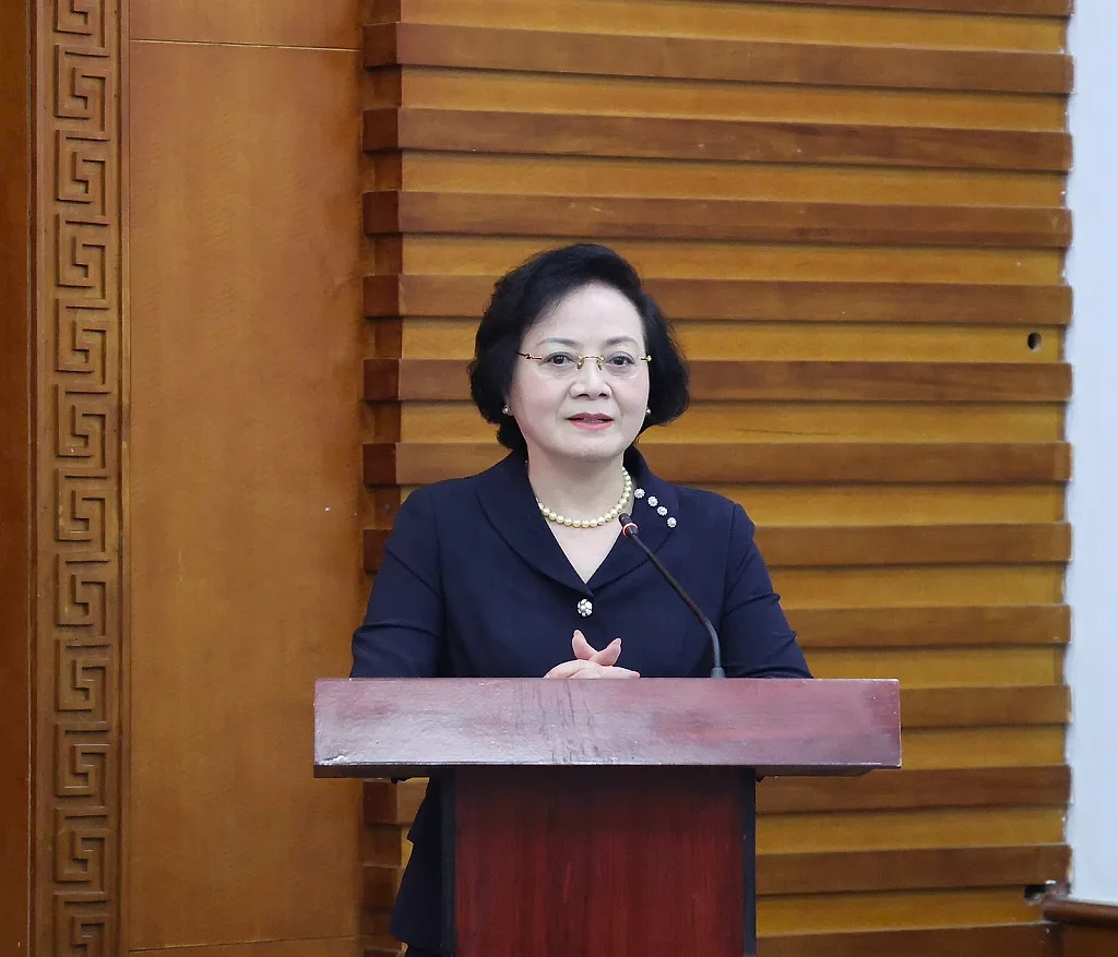 Phó Thủ tướng Phạm Thị Thanh Trà trao quyết định bổ nhiệm ông Nguyễn Huy Dũng giữ chức Thứ trưởng Bộ VHTT&DL- Ảnh 3.