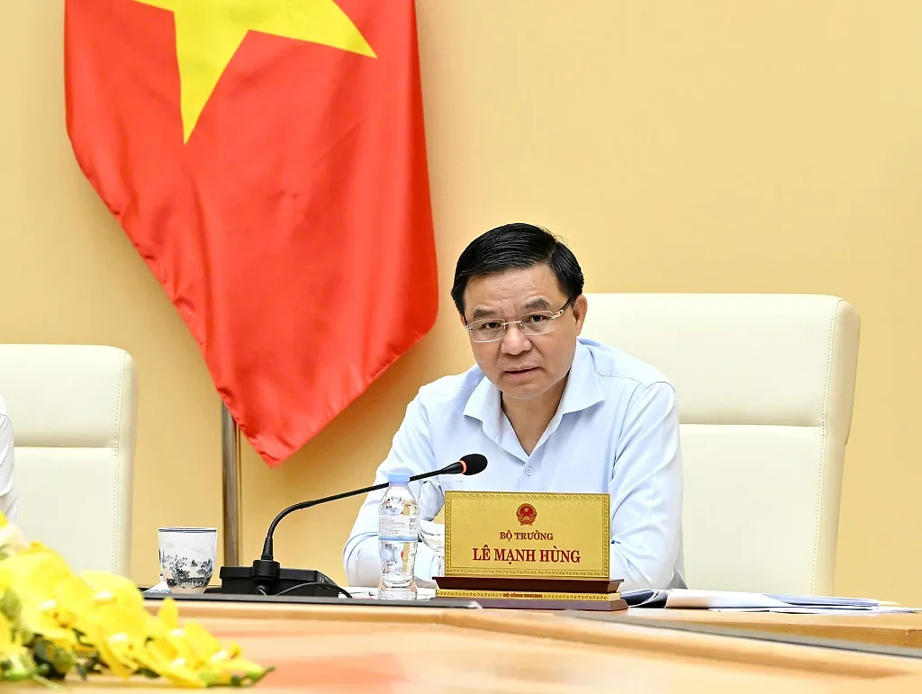 Bộ trưởng Lê Mạnh Hùng: Điều hành linh hoạt, đẩy mạnh tiết kiệm điện, đảm bảo đủ điện trong mọi tình huống