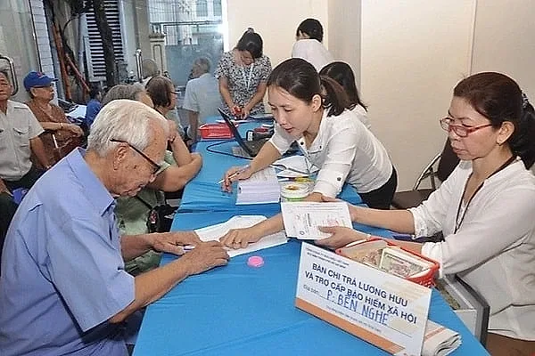 lương hưu tăng mạnh từ tháng 7