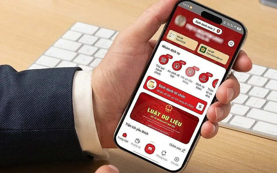 Phấn đấu 100% đối tượng nhận lương hưu trên VNeID từ năm 2028