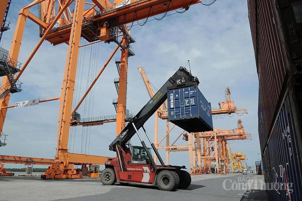 Hợp tác logistics Việt - Lào: Mở rộng không gian tăng trưởng mới
