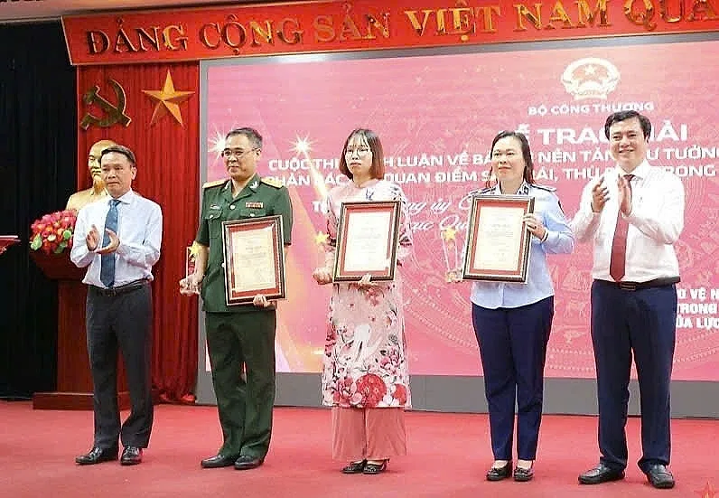 Yêu cầu bổ sung bản mềm bài dự thi Cuộc thi chính luận bảo vệ nền tảng tư tưởng của Đảng trong ngành Công Thương