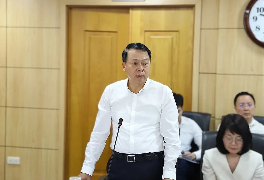 thứ trưởng