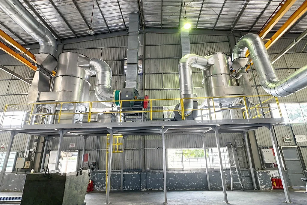 Xanh hóa ngành ốc vít bằng công nghệ xử lý khí thải