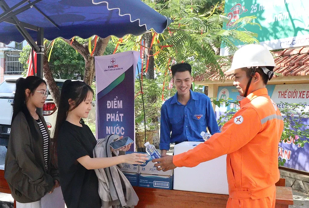 PC Quảng Trị tiếp sức tuyển sinh lớp 10 và tốt nghiệp THPT năm 2026