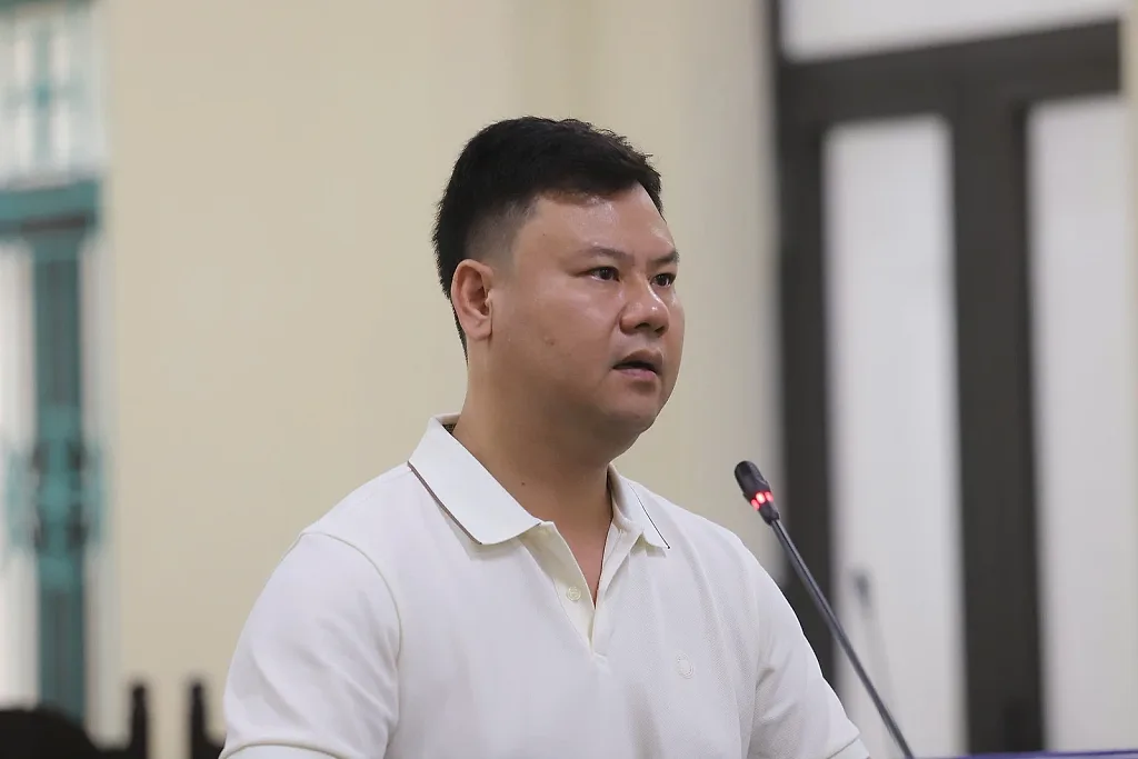 Xét xử người 'khóa đuôi' ô tô trong ngõ nhỏ ngày mùng 2 Tết — Tòa án Nhân dân Khu vực 1 Hà Tĩnh