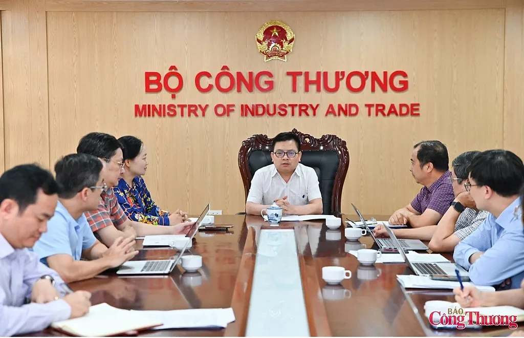 Bộ Công Thương đẩy mạnh tuyên truyền sử dụng năng lượng tiết kiệm và hiệu quả