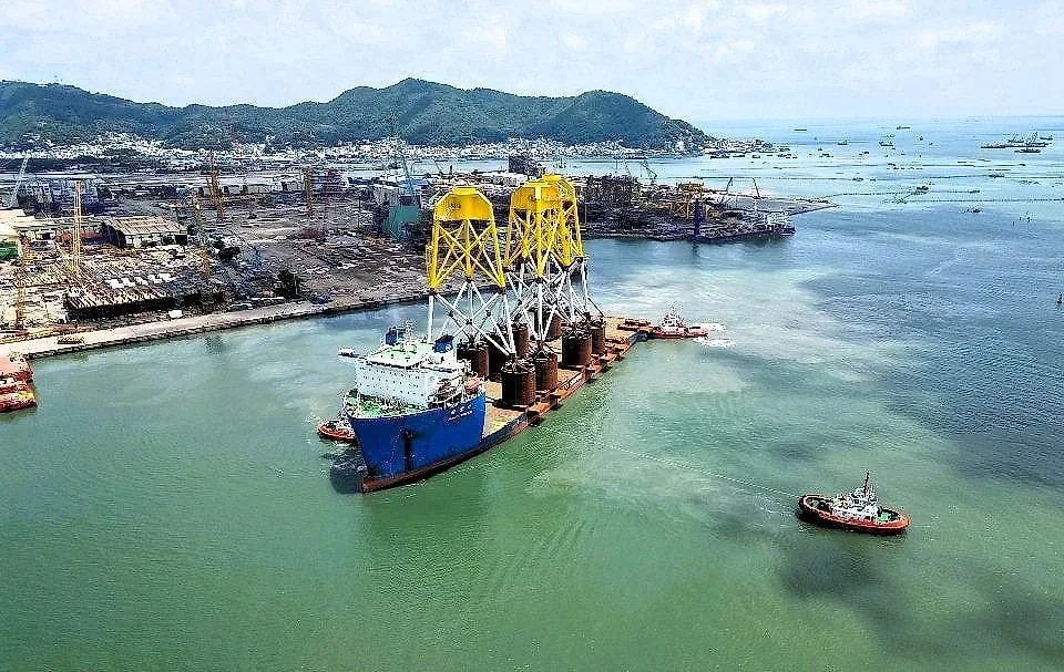 PTSC hoàn tất chế tạo và bàn giao toàn bộ 33 chân đế điện gió ngoài khơi cho đối tác quốc tế