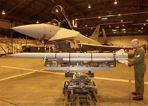 Tin công nghiệp quốc phòng 30/5: Mỹ đưa vũ khí ‘săn Su-35’ cho Ukraine