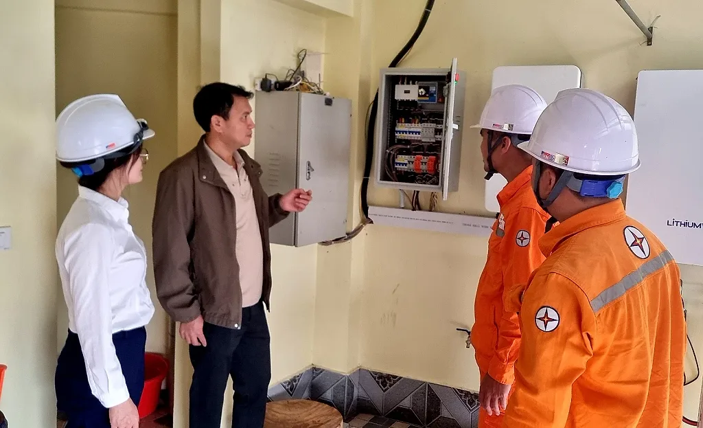 Lai Châu thúc đẩy chuyển dịch năng lượng xanh từ điện mái nhà