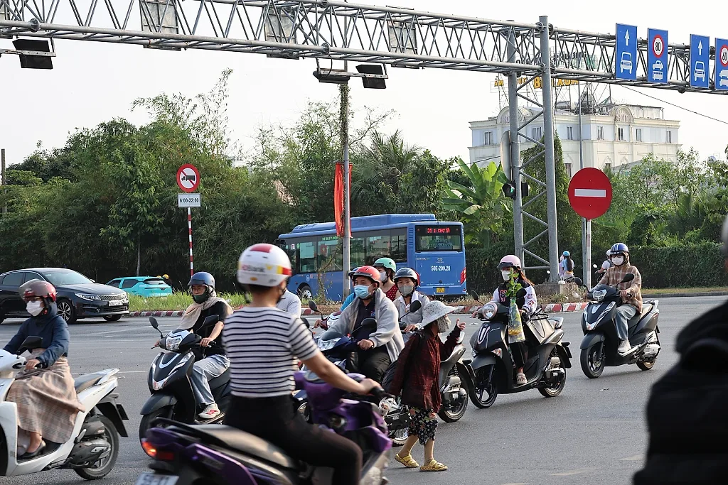 Dự báo thời tiết TP. Hồ Chí Minh 1/6: Mưa lớn vào chiều tối