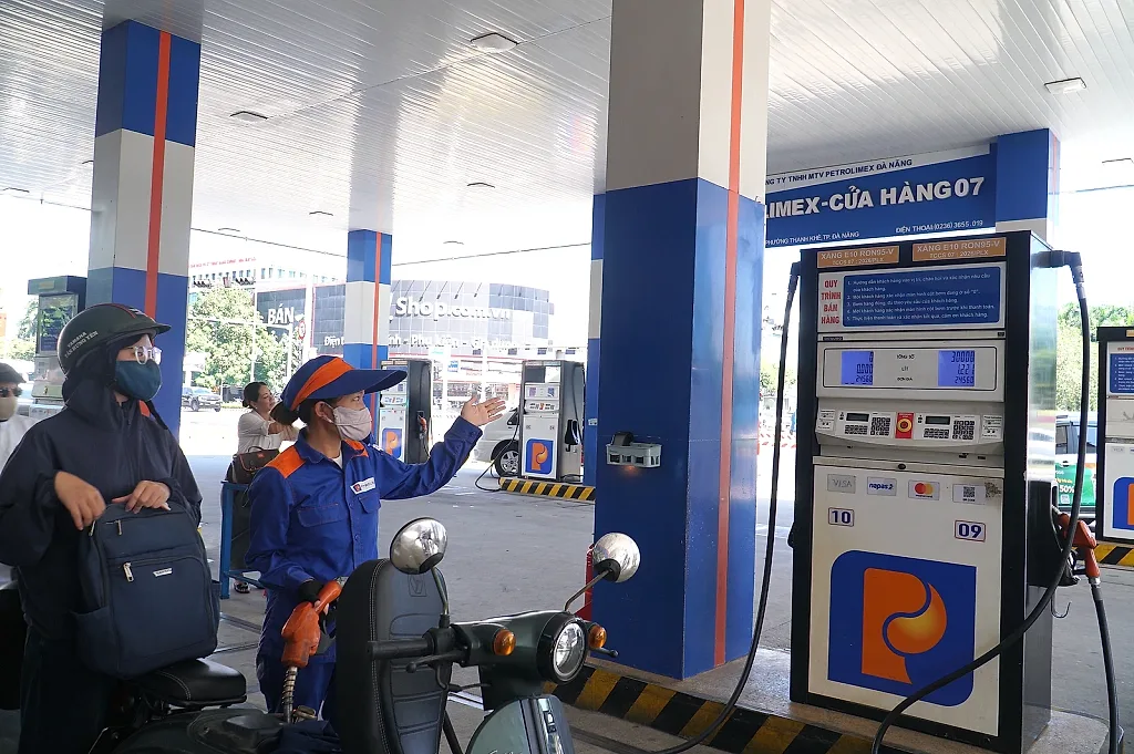 Đà Nẵng: Đồng loạt chuyển đổi sang kinh doanh và sử dụng xăng E10