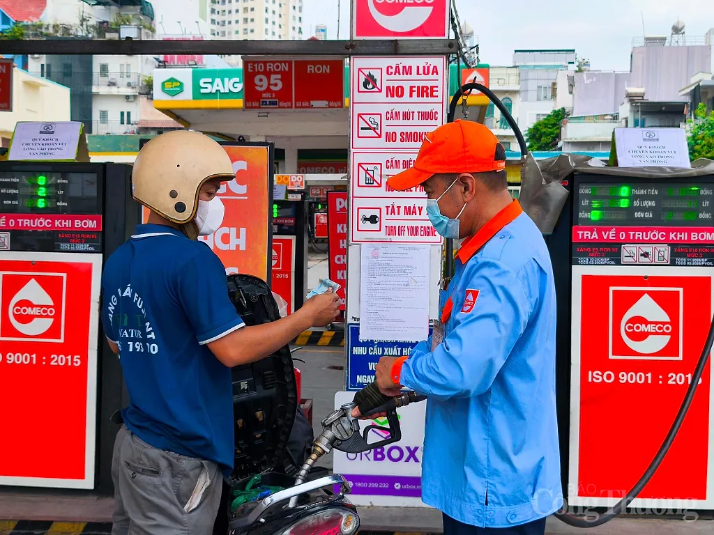 TP. Hồ Chí Minh: Xăng E10 được người dân đón nhận tích cực — Sài Gòn Petro