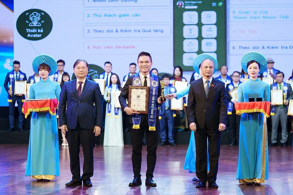 Herbalife Việt Nam đạt giải thưởng “Dịch vụ Số Xuất sắc” với ứng dụng Herbalife VNHUB