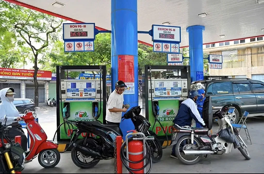Những loại ô tô, xe máy nào tương thích và vận hành an toàn khi sử dụng xăng E10? — VAMA