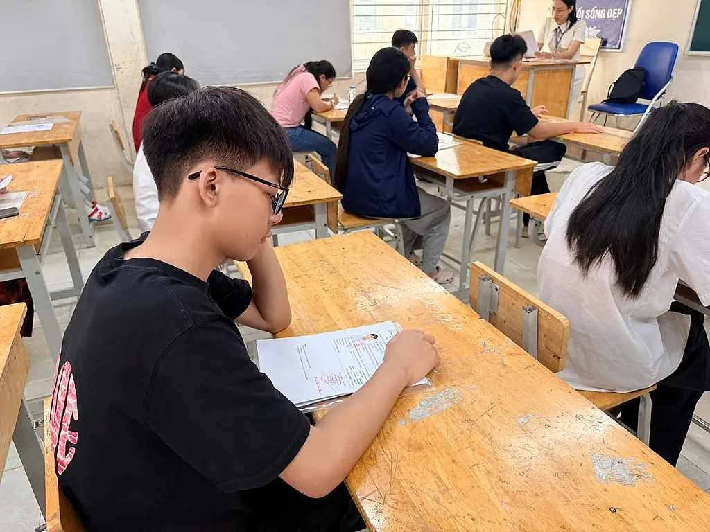 Hà Nội công bố đáp án chính thức các môn thi lớp 10 năm 2026