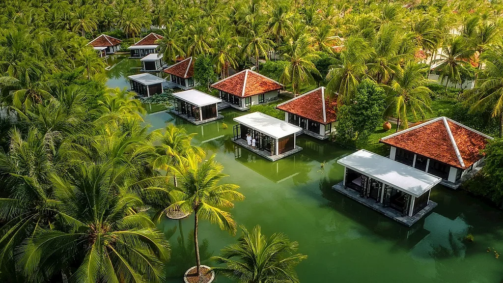 Trải nghiệm 3 ngày thư giãn tại Four Seasons Resort The Nam Hai