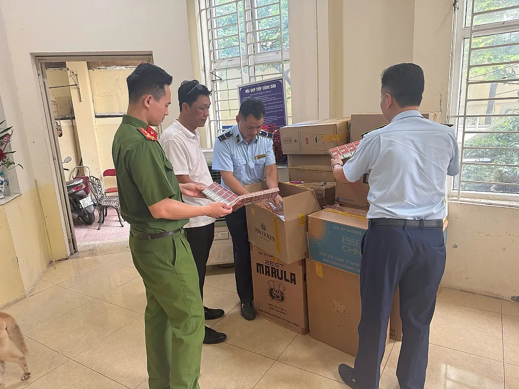 Hà Nội: Chuyển công an điều tra vụ hơn 8.000 bao thuốc lá nhập lậu — Chi cục Quản lý thị trường Hà Nội