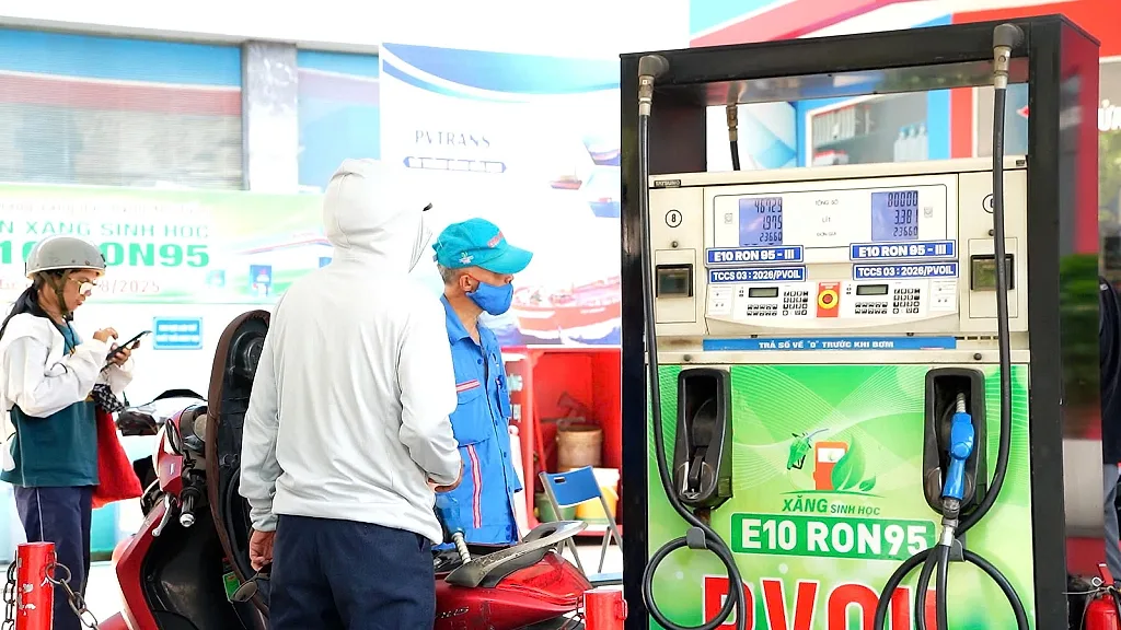 Vì sao E10 được coi là nhiên liệu chuyển đổi xanh?
