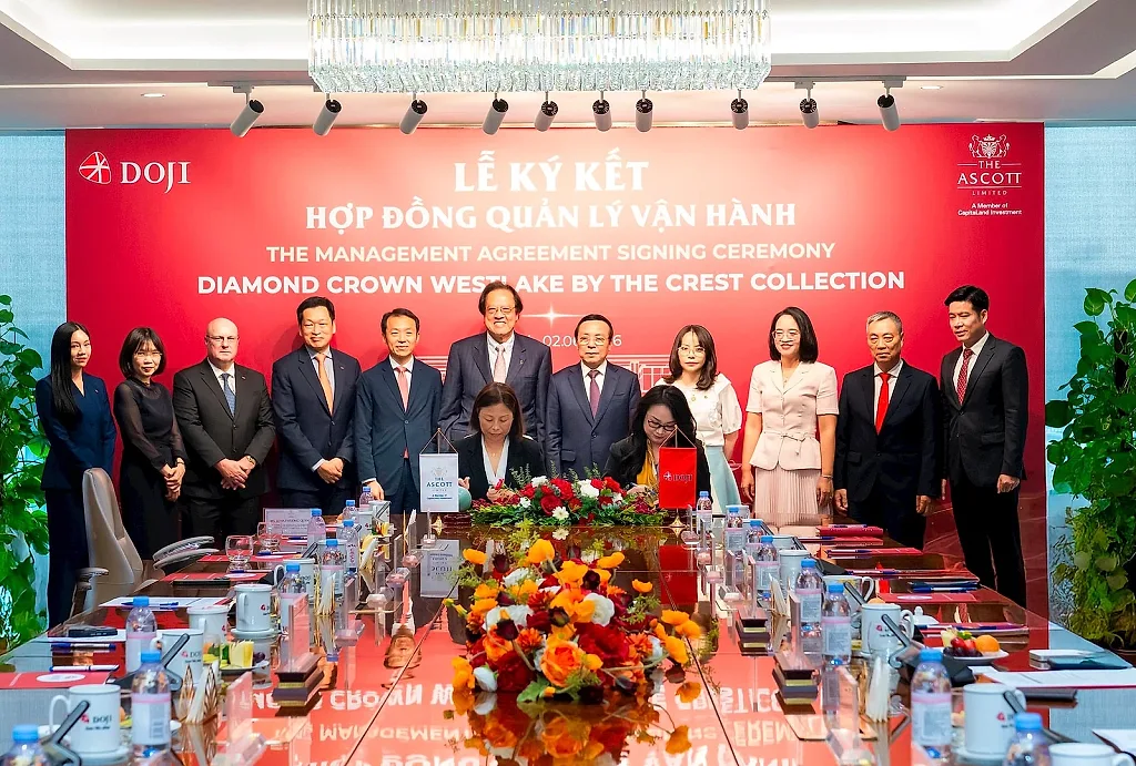 Tập đoàn DOJI tiên phong đưa thương hiệu The Crest Collection đến Việt Nam