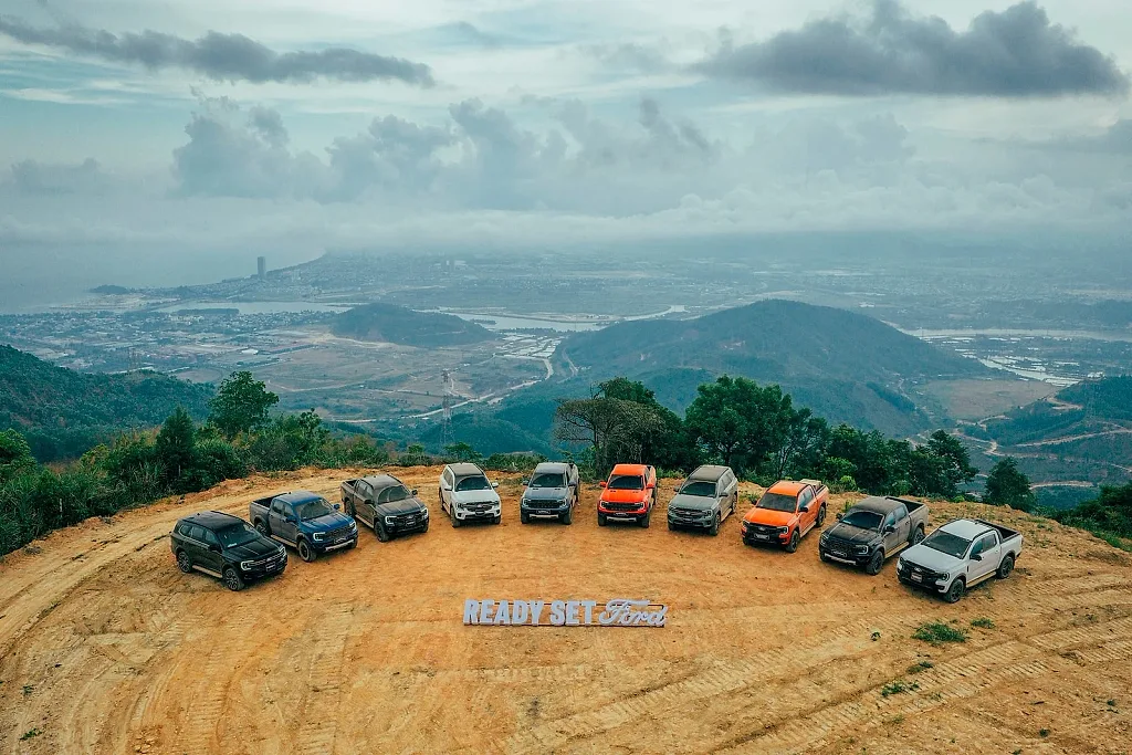 Ford Việt Nam và hệ thống đại lý triển khai chương trình “Mùa hè sôi động cùng Ford”