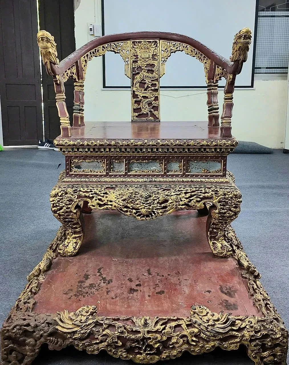 Ngai vua triều Nguyễn được đã được phục chế hoàn chỉnh