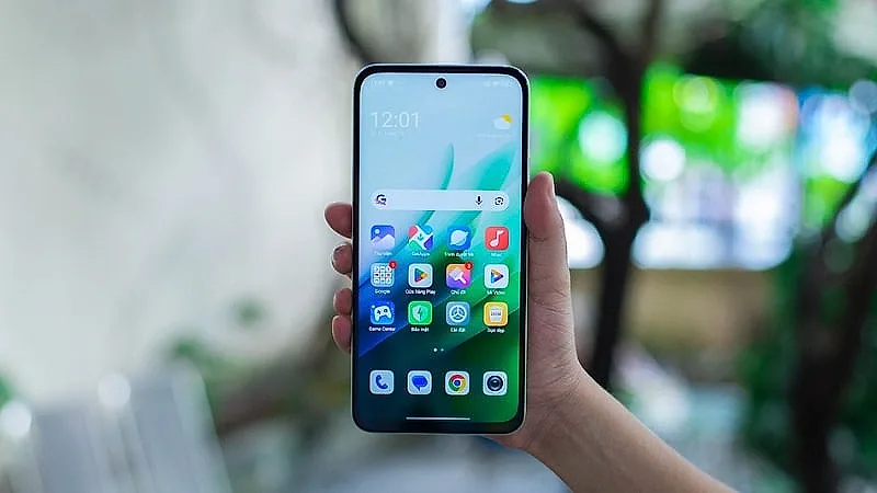Trải nghiệm chiếc smartphone pin 7.000mAh giá chưa tới 5 triệu đồng: Màn hình 144Hz, dùng hai ngày vẫn chưa cần sạc