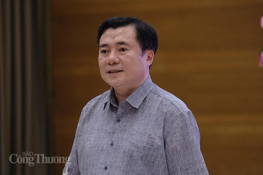 Bộ Công Thương thông tin về kiểm soát chất lượng xăng nhiên liệu sinh học