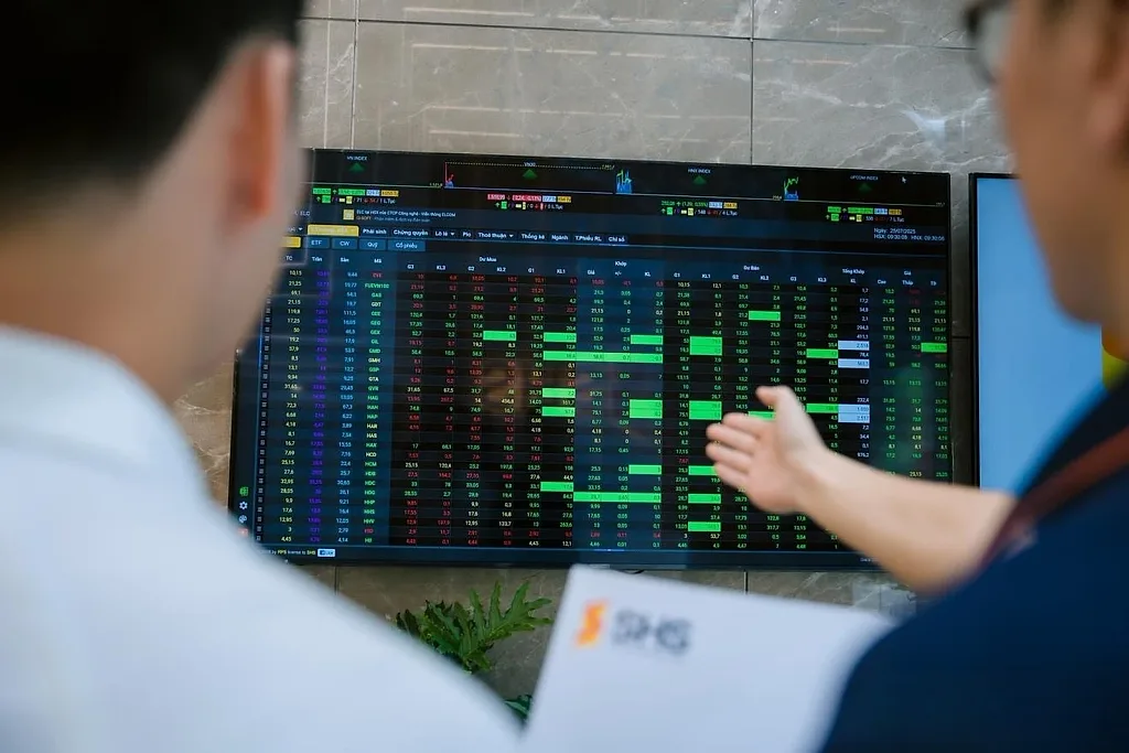 VN-Index bước vào giai đoạn nhiều thử thách, SHS Research gợi ý loạt cổ phiếu tiềm năng