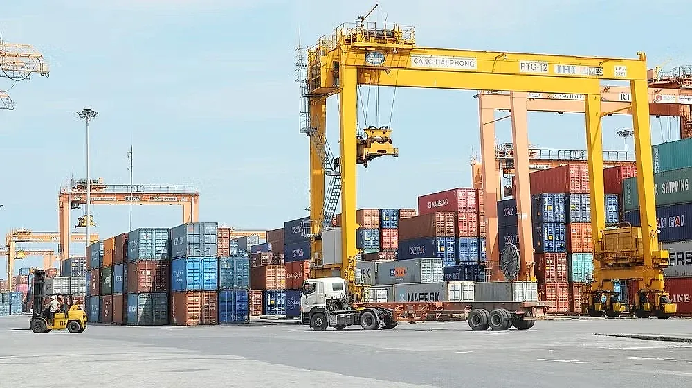 Việt Nam - ASEAN ‘bắt tay’ phát triển logistics thông minh