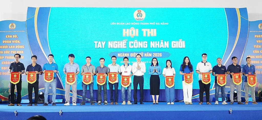 Đà Nẵng: Tìm kiếm 'bàn tay vàng' trong ngành điện tử