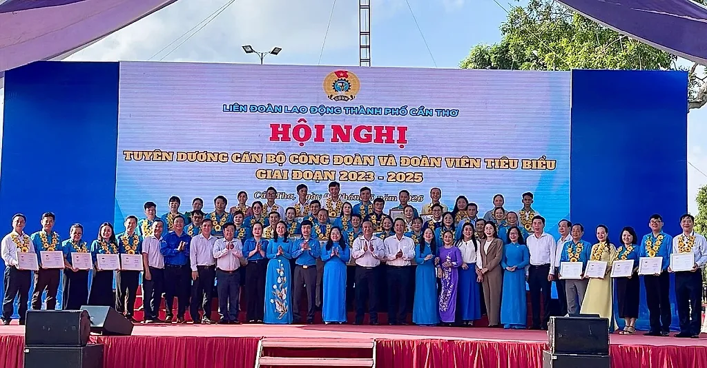 Cần Thơ: Vinh danh cán bộ công đoàn và đoàn viên tiêu biểu