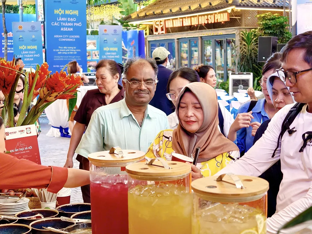 Tăng cường giao lưu, thúc đẩy hợp tác giữa các thành phố ASEAN