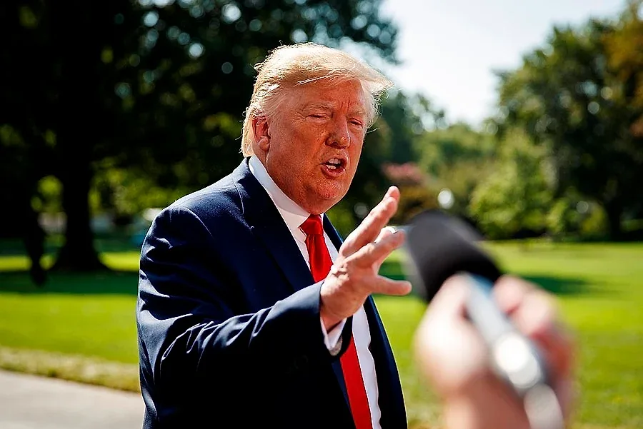 Tổng thống Donald Trump: Eo biển Hormuz sẽ mở cửa cho tất cả