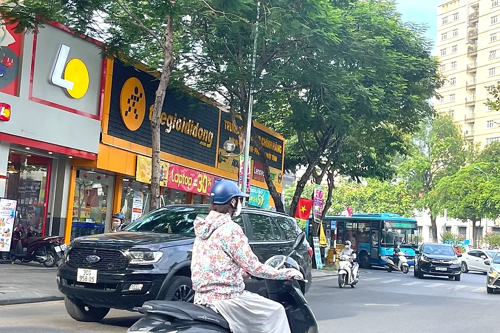 MWG thu hơn 79.000 tỷ đồng sau 5 tháng, Bách Hóa Xanh tiếp tục cải thiện hiệu quả