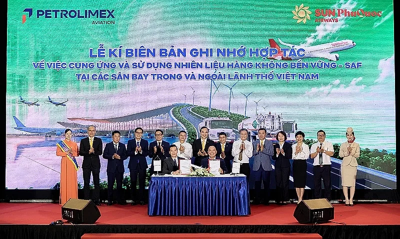 Petrolimex Aviation nâng tầm hợp tác với Sun PhuQuoc Airways