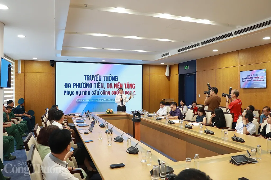 Đổi mới, sáng tạo để tiếp cận bạn đọc mới, phát triển kinh tế báo chí