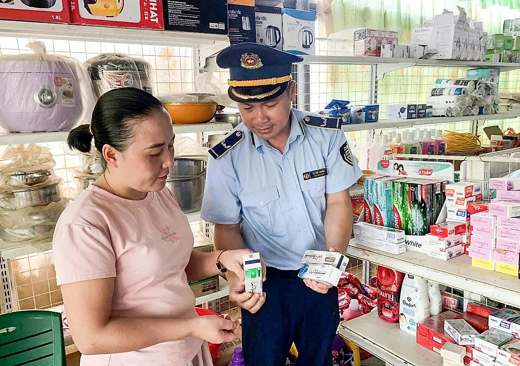 Siết hàng giả bảo vệ quyền sở hữu trí tuệ giữ niềm tin thị trường