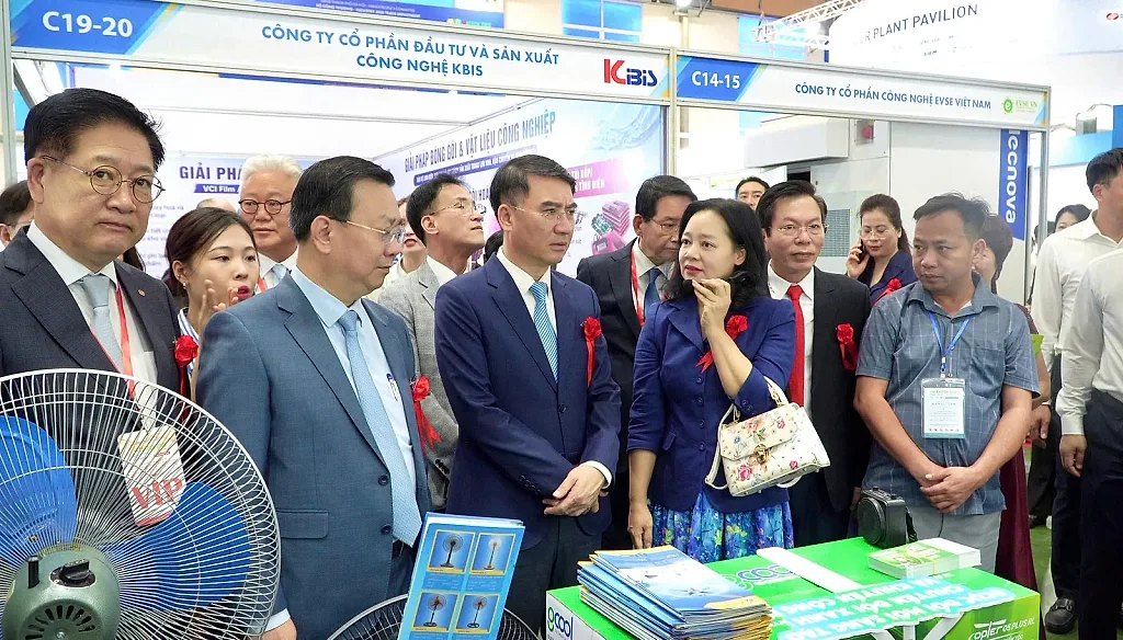 Bộ Công Thương tổ chức 25 gian hàng xanh, tiết kiệm năng lượng trên toàn quốc