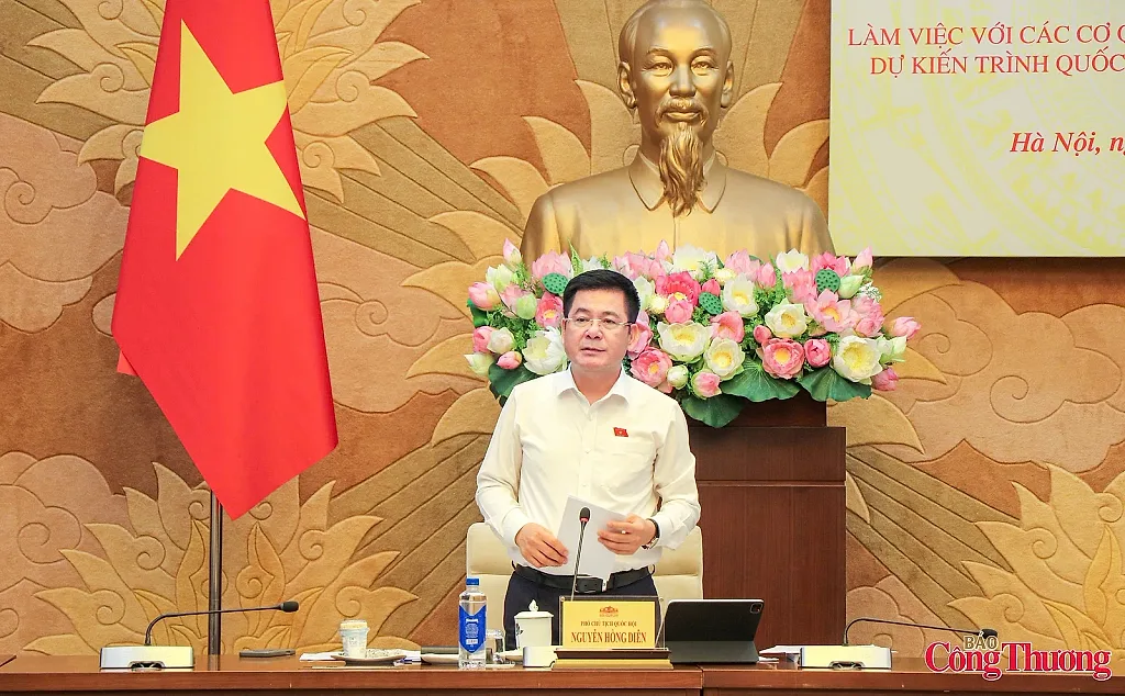 Phó Chủ tịch Quốc hội Nguyễn Hồng Diên nhấn mạnh vai trò 'gác cổng' trong công tác lập pháp