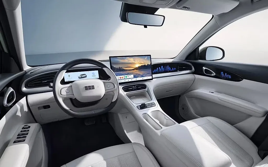 Ô tô điện dưới 500 triệu vừa ra mắt: Đi gần 400 km/sạc, sở hữu loạt trang bị "vượt tầm giá"