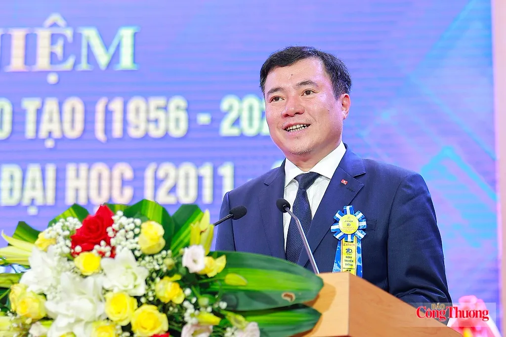 Trường ĐH Công nghiệp Việt Trì: 70 năm vun đắp nguồn nhân lực cho ngành Công Thương