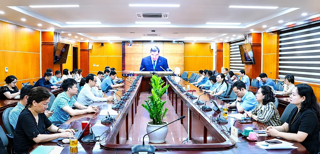 Đảng bộ Cục Đổi mới sáng tạo, Chuyển đổi xanh và Khuyến công học tập, quán triệt Nghị quyết số 10-NQ/TW