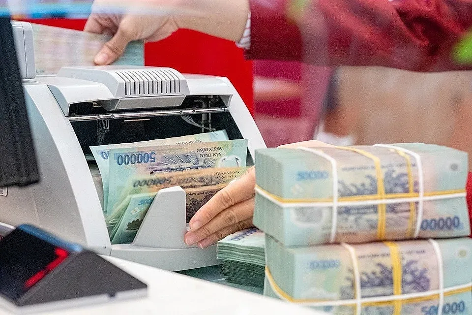 Đến cuối tháng 6, tăng trưởng tín dụng đạt 7,41%, dư nợ toàn hệ thống xấp xỉ 20 triệu tỷ đồng