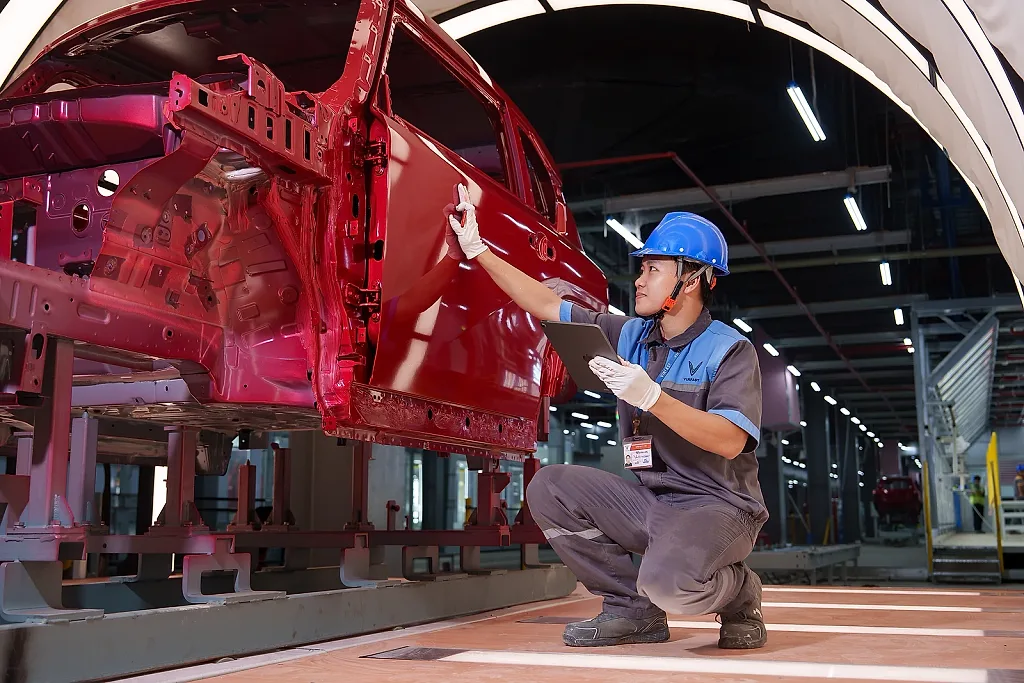 Bứt tốc từ 'siêu dự án', kinh tế Hà Tĩnh khởi sắc nửa đầu năm