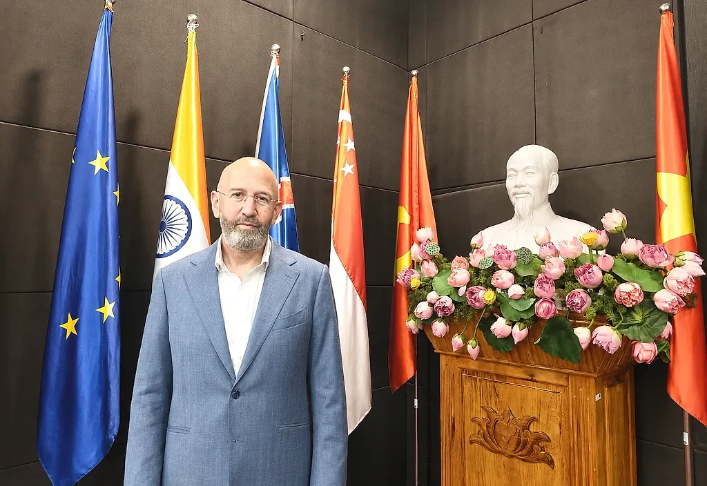 PGS.TS Jonathan D. London: Xăng E10 góp phần đa dạng hóa nguồn năng lượng